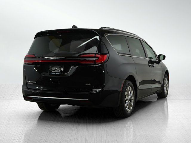 2021 Chrysler Pacifica Touring-L