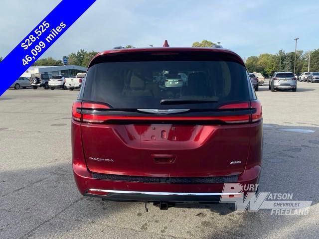 2021 Chrysler Pacifica Touring-L