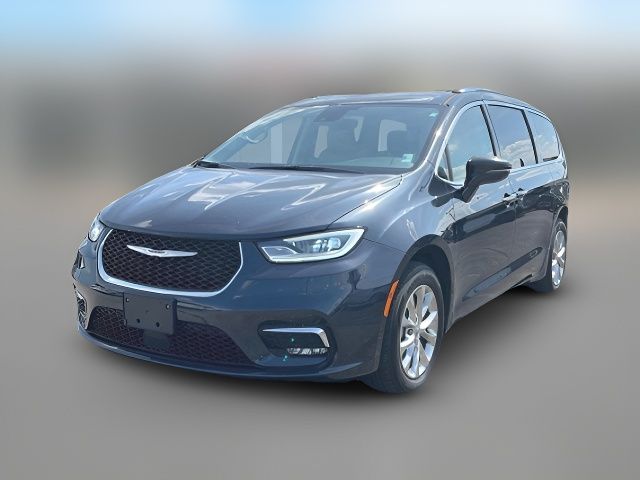 2021 Chrysler Pacifica Touring-L