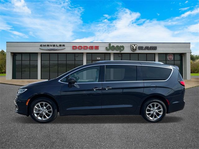 2021 Chrysler Pacifica Touring-L