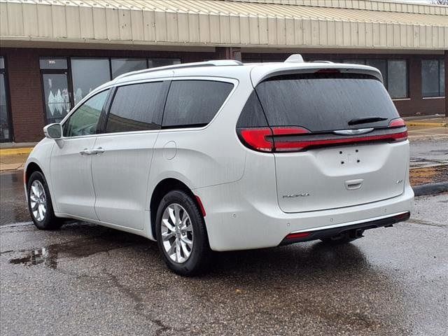 2021 Chrysler Pacifica Touring-L