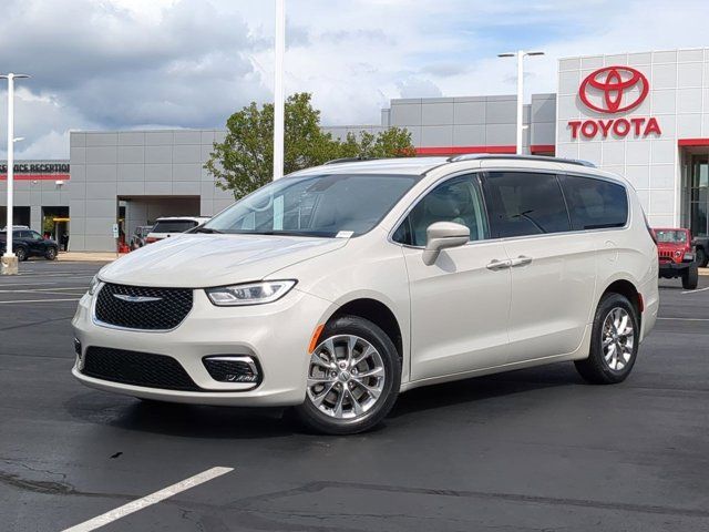 2021 Chrysler Pacifica Touring-L