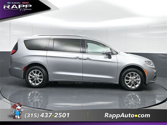 2021 Chrysler Pacifica Touring-L