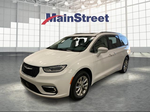 2021 Chrysler Pacifica Touring-L