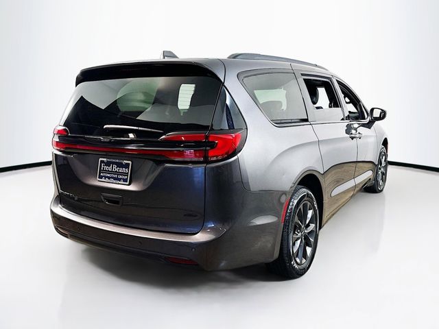 2021 Chrysler Pacifica Touring-L