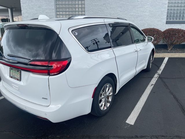 2021 Chrysler Pacifica Touring-L