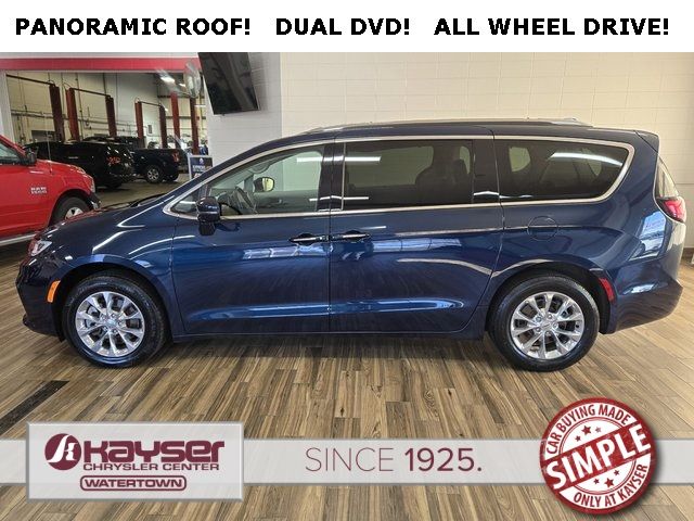 2021 Chrysler Pacifica Touring-L