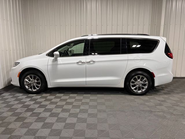 2021 Chrysler Pacifica Touring-L