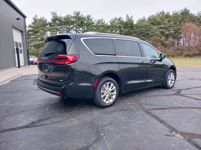 2021 Chrysler Pacifica Touring-L