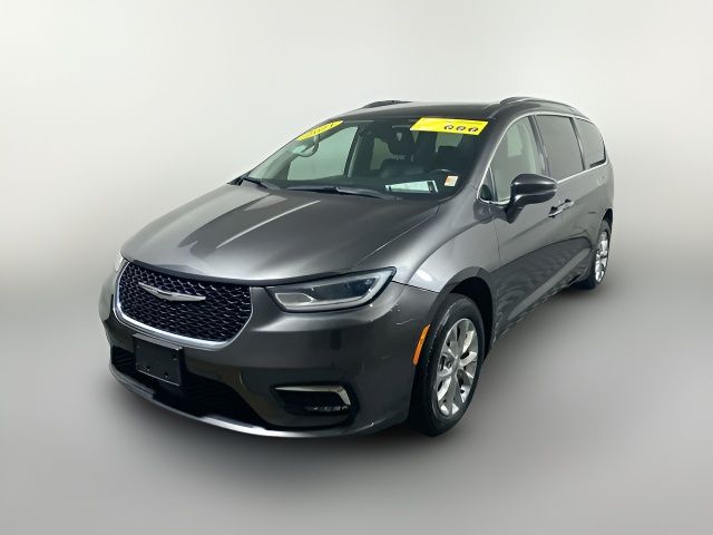 2021 Chrysler Pacifica Touring-L