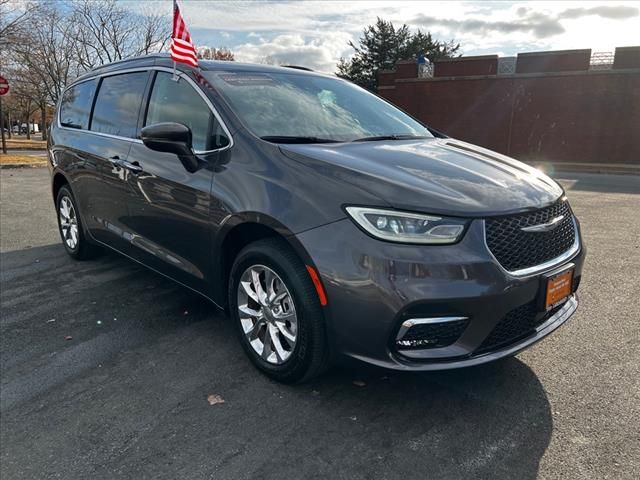 2021 Chrysler Pacifica Touring-L