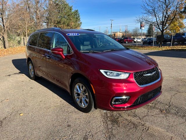 2021 Chrysler Pacifica Touring-L