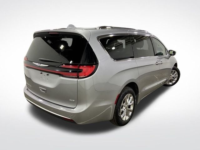 2021 Chrysler Pacifica Touring-L