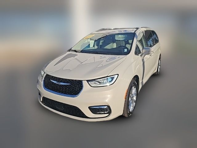 2021 Chrysler Pacifica Touring-L