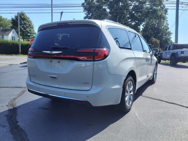 2021 Chrysler Pacifica Touring-L