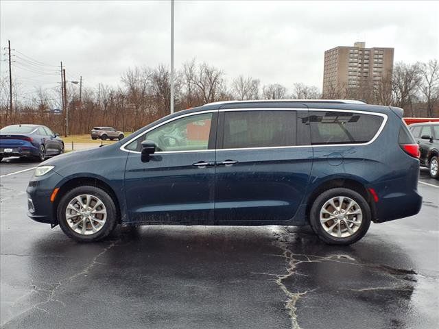 2021 Chrysler Pacifica Touring-L