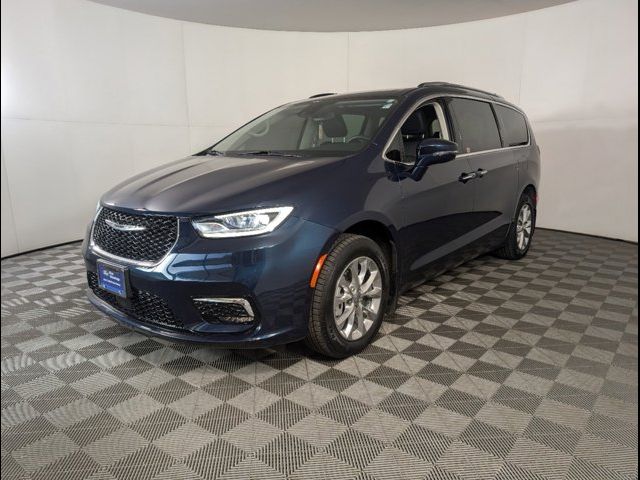 2021 Chrysler Pacifica Touring-L