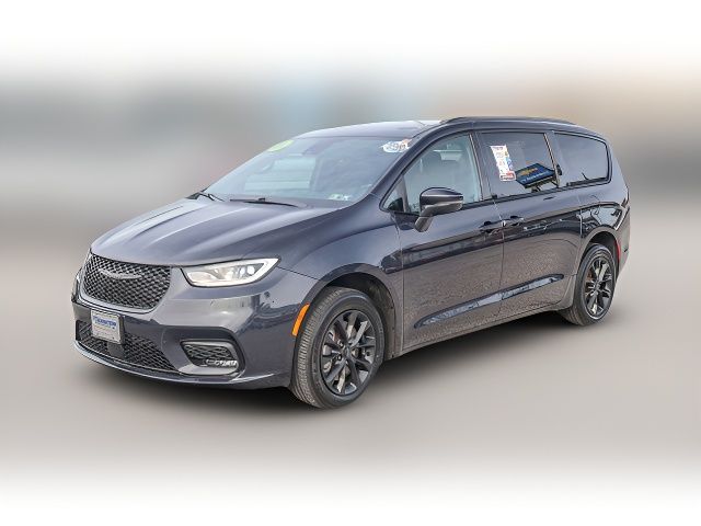 2021 Chrysler Pacifica Touring-L