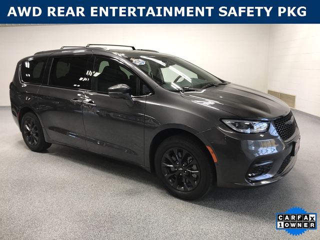 2021 Chrysler Pacifica Touring-L