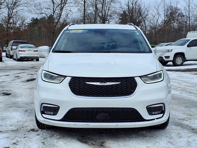 2021 Chrysler Pacifica Touring-L