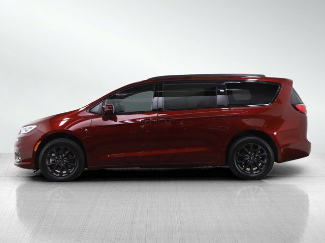 2021 Chrysler Pacifica Touring-L