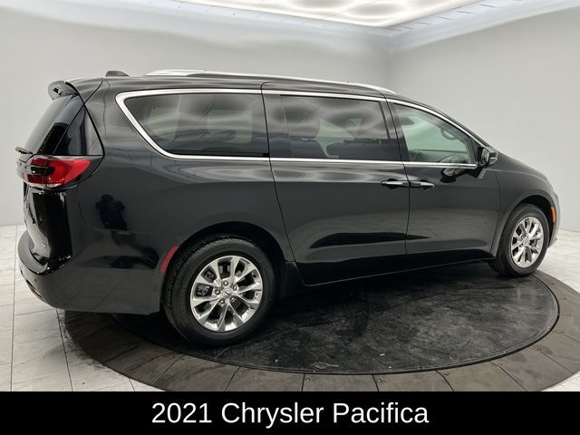 2021 Chrysler Pacifica Touring-L