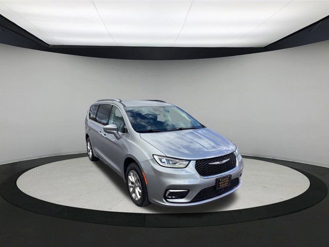 2021 Chrysler Pacifica Touring-L