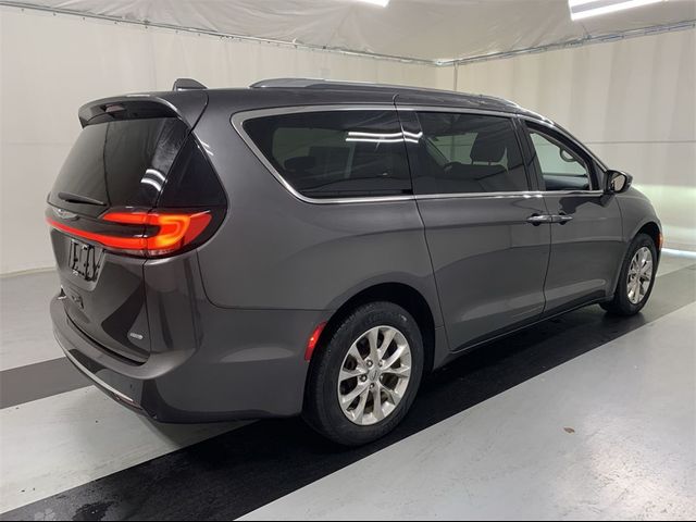 2021 Chrysler Pacifica Touring-L