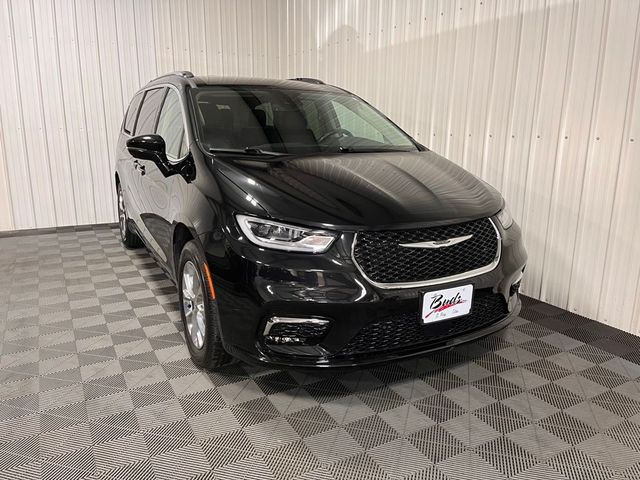 2021 Chrysler Pacifica Touring-L