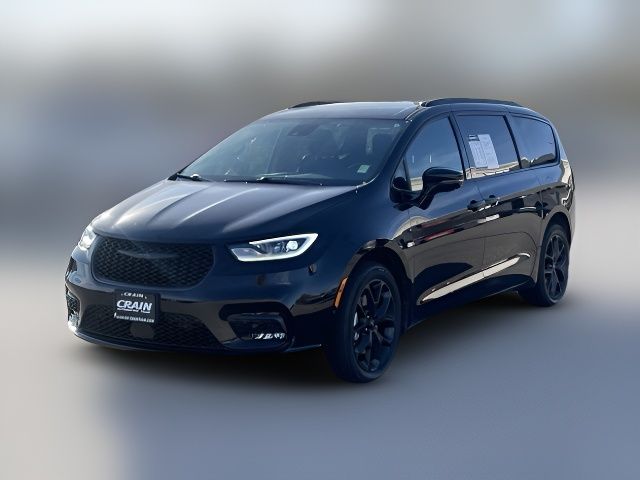 2021 Chrysler Pacifica Touring-L