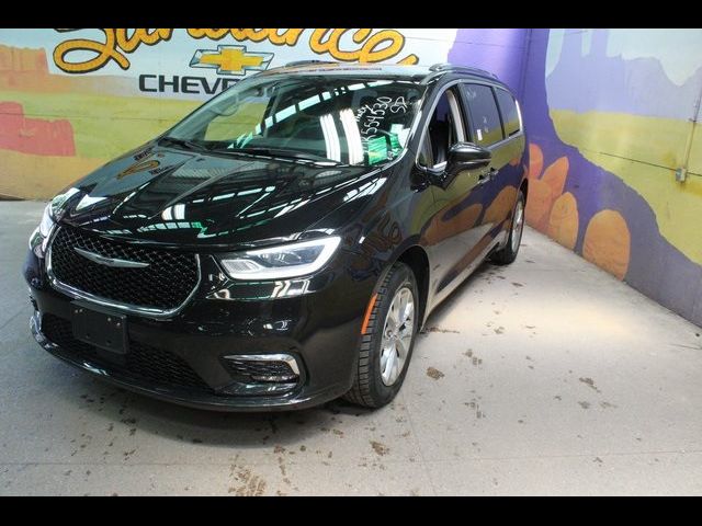 2021 Chrysler Pacifica Touring-L Plus