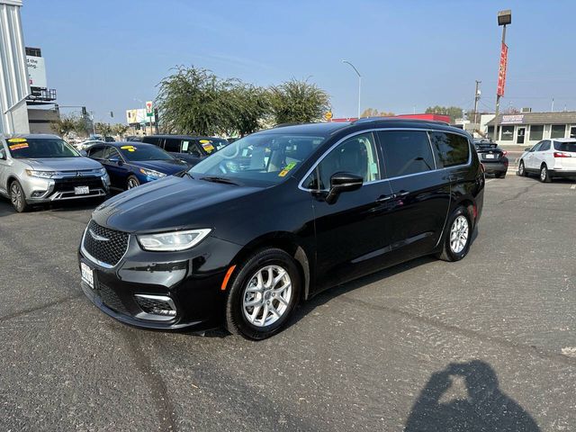 2021 Chrysler Pacifica Touring-L