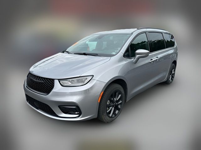 2021 Chrysler Pacifica Touring-L