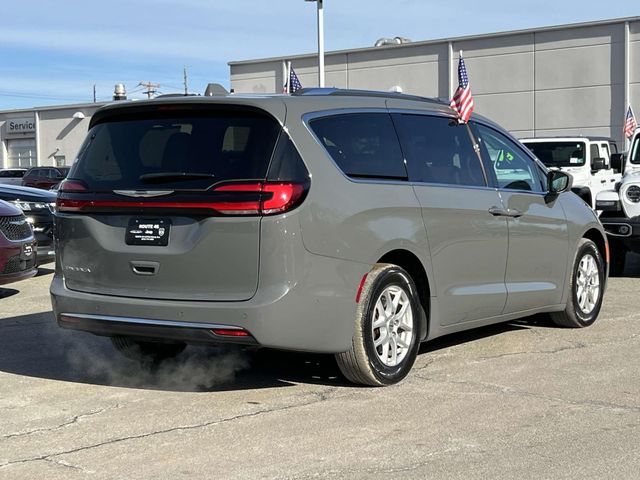 2021 Chrysler Pacifica Touring-L