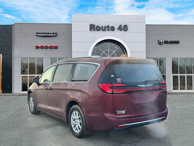 2021 Chrysler Pacifica Touring-L