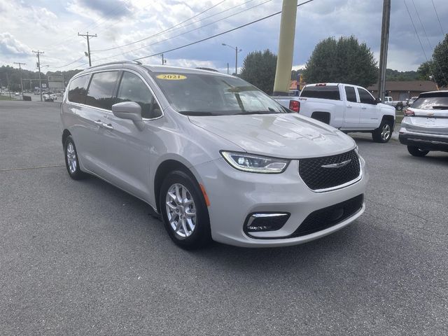 2021 Chrysler Pacifica Touring-L