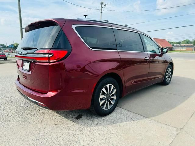 2021 Chrysler Pacifica Touring-L