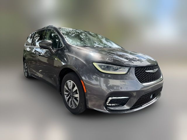 2021 Chrysler Pacifica Touring-L
