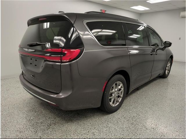 2021 Chrysler Pacifica Touring