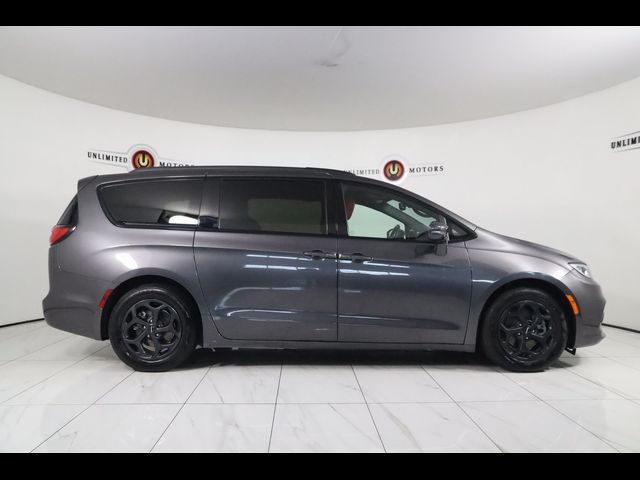 2021 Chrysler Pacifica Hybrid Limited