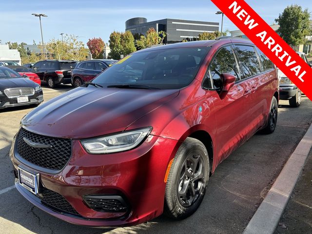 2021 Chrysler Pacifica Hybrid Limited