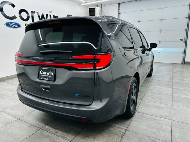 2021 Chrysler Pacifica Hybrid Limited