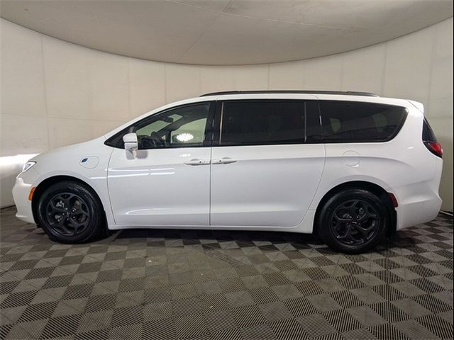 2021 Chrysler Pacifica Hybrid Limited