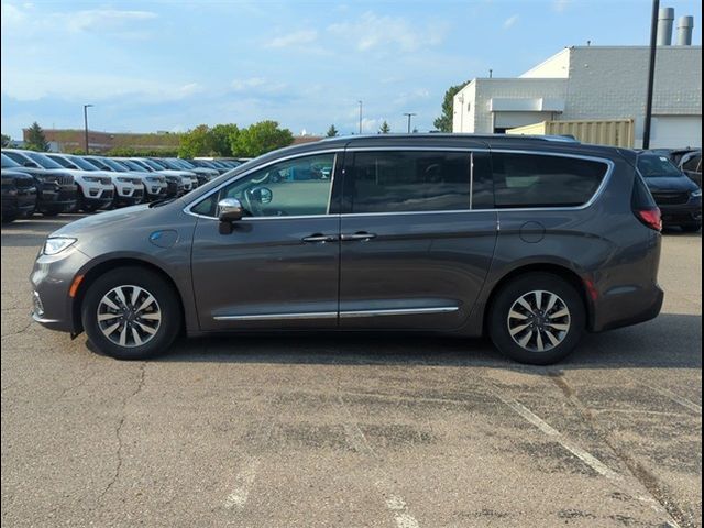 2021 Chrysler Pacifica Hybrid Limited