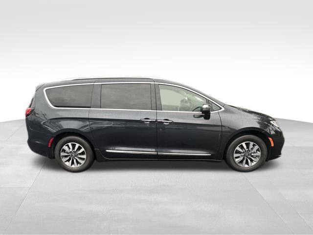 2021 Chrysler Pacifica Hybrid Limited