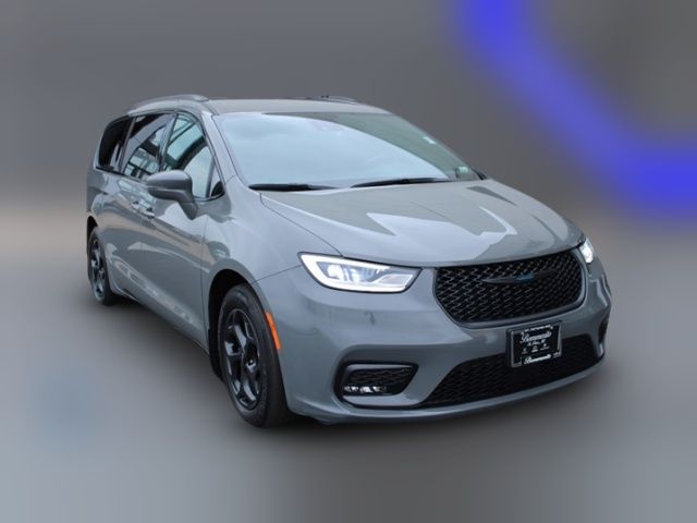 2021 Chrysler Pacifica Hybrid Limited