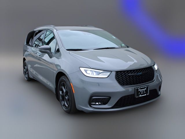 2021 Chrysler Pacifica Hybrid Limited