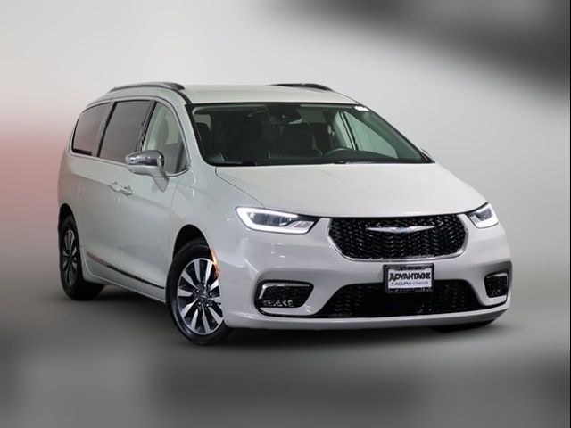 2021 Chrysler Pacifica Hybrid Limited