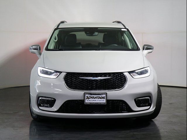 2021 Chrysler Pacifica Hybrid Limited