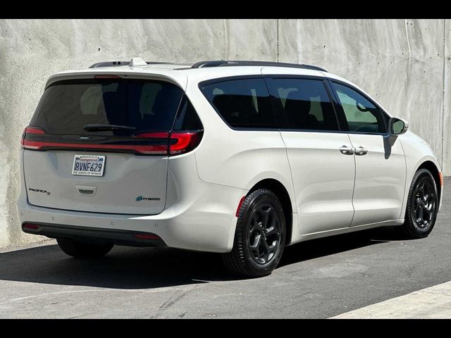 2021 Chrysler Pacifica Hybrid Limited